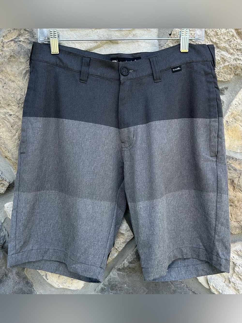 Travis Mathew Golf Shorts Size 30 Gray Lightweight Performance Activewear Preppy